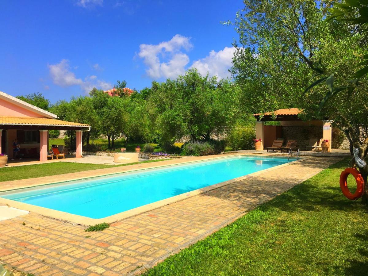 Villa Kleopatra Pouládes Dış mekan fotoğraf